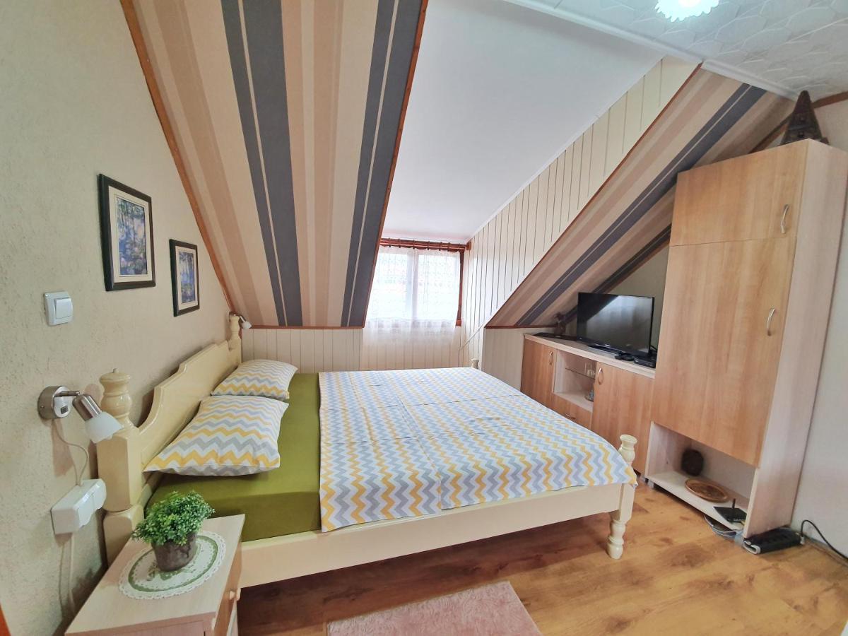 Apartments Gruda เซทินเจ ภายนอก รูปภาพ